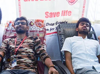 iifa multimedia blood donation camp images 43