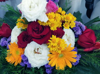 flower arrangement images of iifa 2