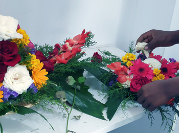 flower arrangement images of iifa 9