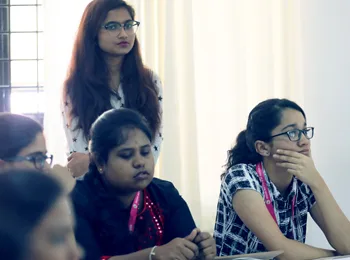 iifa_multimedia_live_painting_workshop 48