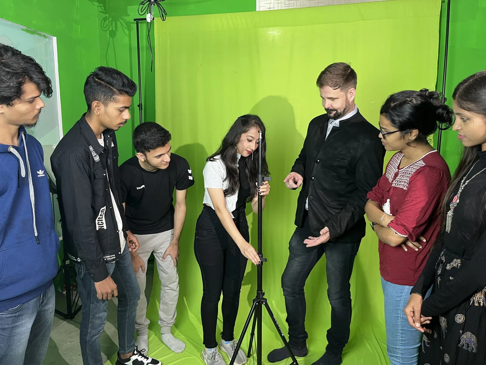 greenroom-setup-images-of-iifa